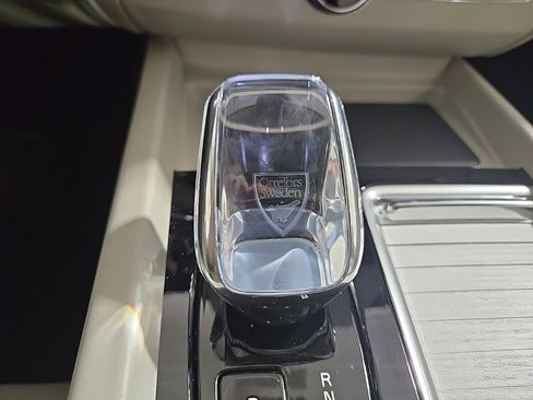 New 2026 Volvo XC60 B5 Ultra w/ Protection Package Premier image 14