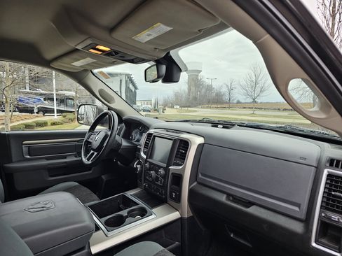 Used 2014 RAM 1500 Big Horn image 11