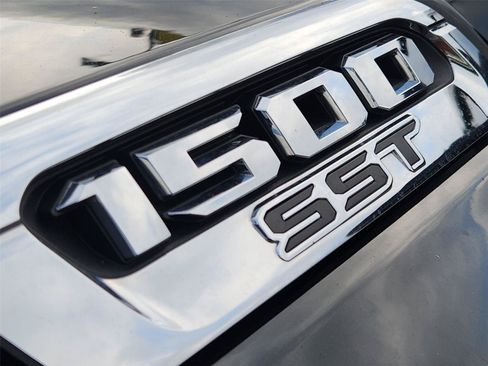 Used 2025 RAM 1500 Lone Star AWD/4WD image 13