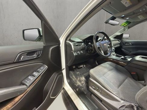 Used 2019 Chevrolet Tahoe LS image 12
