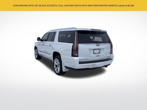 Used 2016 Cadillac Escalade ESV Premium image 3
