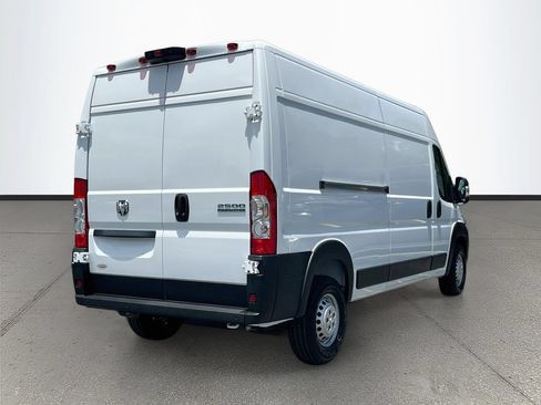 New 2026 RAM ProMaster 2500 w/ Convenience Group FWD image 7