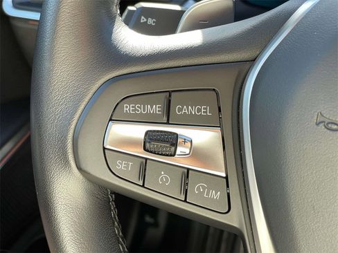 Used 2022 BMW 330i Sedan w/ Convenience Package image 9