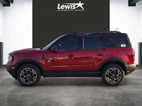 New 2025 Ford Bronco Sport Outer Banks image 2