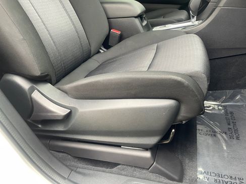 Certified 2023 Subaru Ascent 8-Passenger image 29