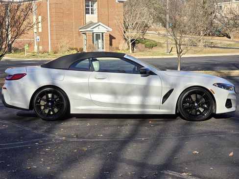 Used 2023 BMW M850i xDrive Convertible image 15