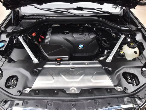 Used 2020 BMW X4 xDrive30i w/ M Sport Package 2 AWD/4WD image 38