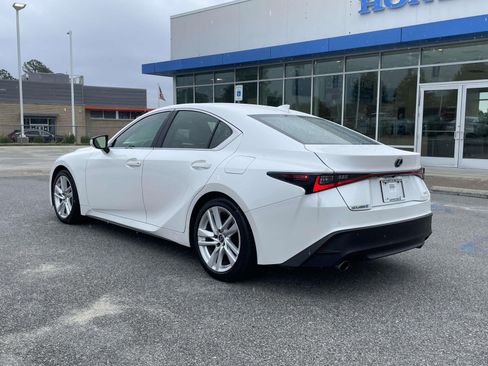 Used 2024 Lexus IS 300 w/ Comfort Package RWD image 4