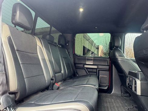 Used 2018 Ford F150 Raptor w/ Equipment Group 802A Luxury image 12