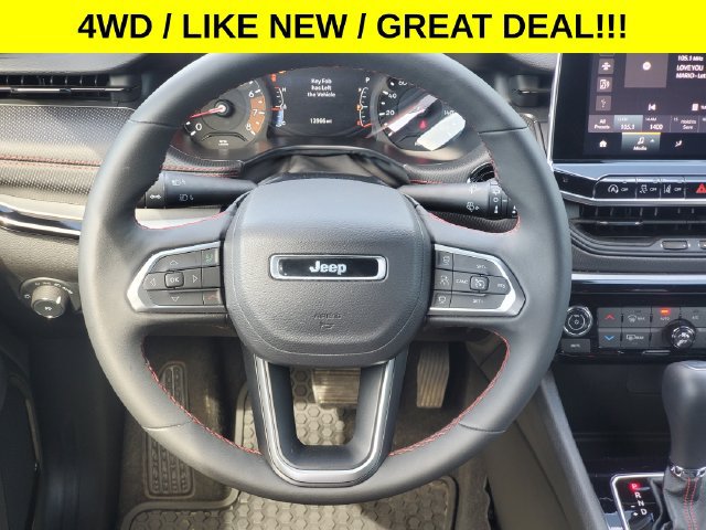 Used 2026 Jeep Compass Trailhawk AWD/4WD image 26