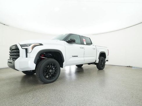 New 2026 Toyota Tundra Limited AWD/4WD image 5