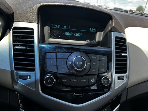Used 2012 Chevrolet Cruze LT FWD image 15