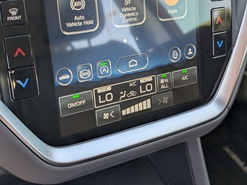 Used 2024 Subaru Crosstrek 2.0i Premium image 28