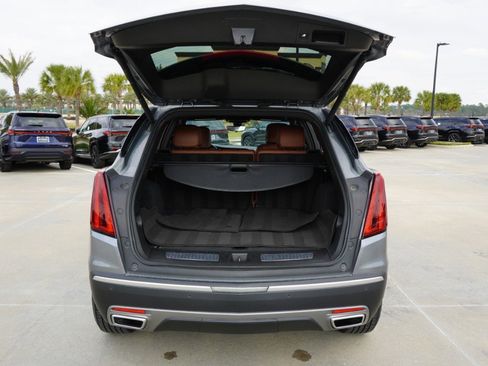 Used 2021 Cadillac XT5 Premium Luxury image 33