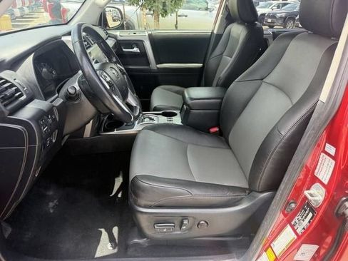 Used 2024 Toyota 4Runner SR5 Premium AWD/4WD image 19