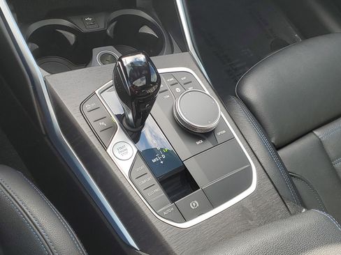 Used 2022 BMW M340i xDrive w/ Premium Package image 22