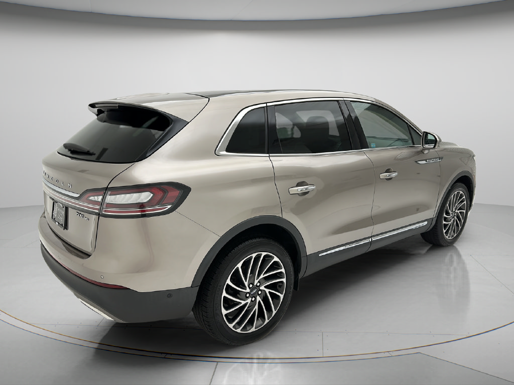 Used 2020 Lincoln Nautilus Reserve w/ Equipment Group 201A AWD/4WD image 5