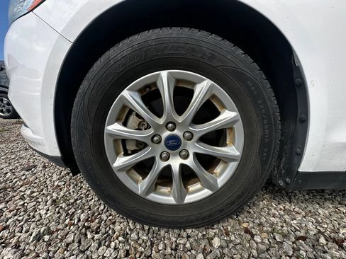 Used 2016 Ford Fusion S FWD image 39