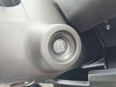 New 2026 RAM ProMaster 2500 w/ Convenience Group image 25