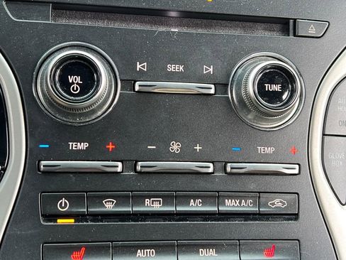 Used 2017 Lincoln MKX Select w/ Select Plus Package image 21