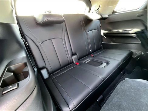 Used 2026 INFINITI QX60 Luxe w/ Cargo Package image 28