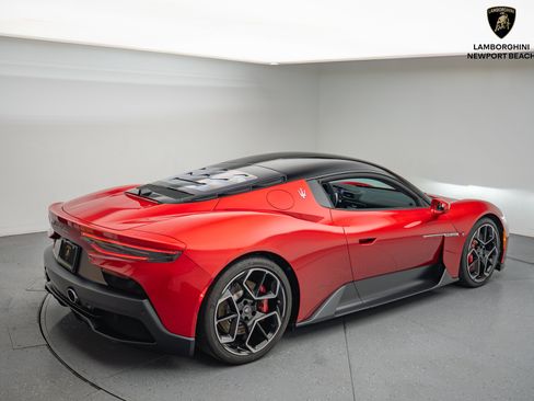 Used 2023 Maserati MC20 Coupe image 22