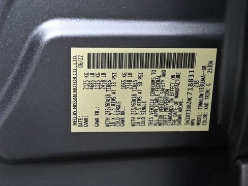 Used 2022 Nissan Rogue SV w/ SV Premium Package image 37