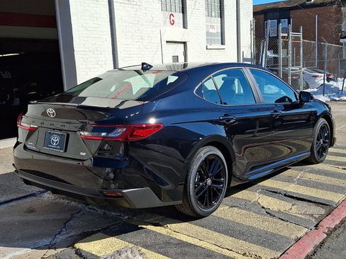 Certified 2026 Toyota Camry SE image 6