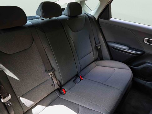 Certified 2025 Kia K4 FWD image 22