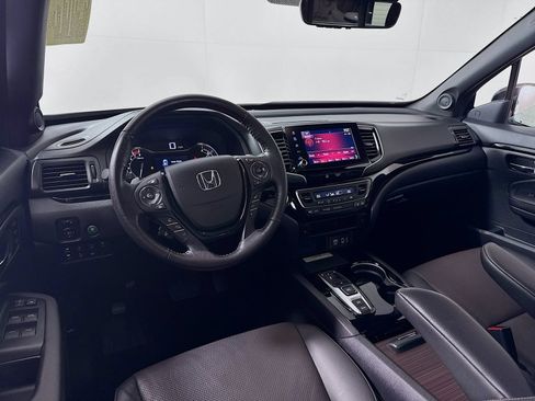 Used 2023 Honda Ridgeline Black Edition image 11
