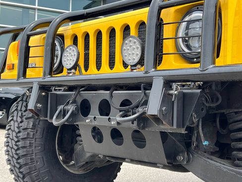 Used 1997 HUMMER H1 4-Door Hard Top AWD/4WD image 12