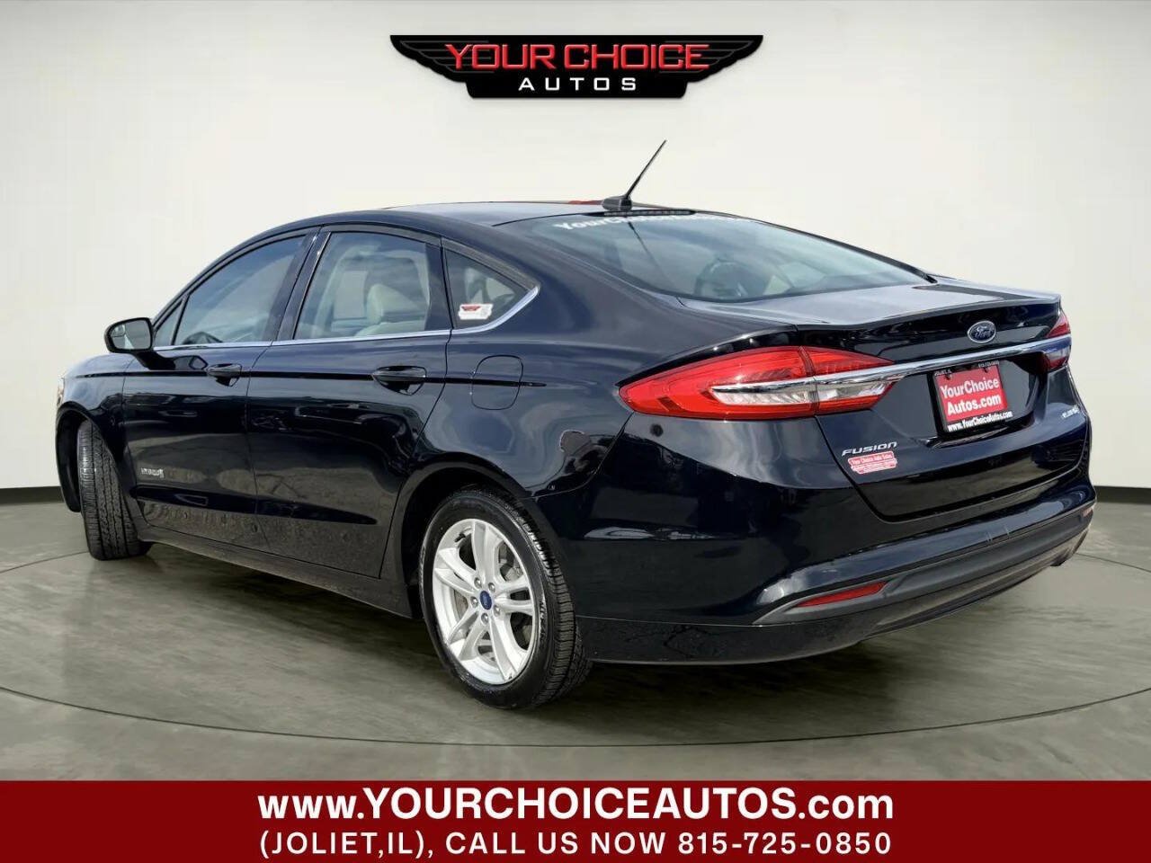 Used 2018 Ford Fusion S FWD image 5