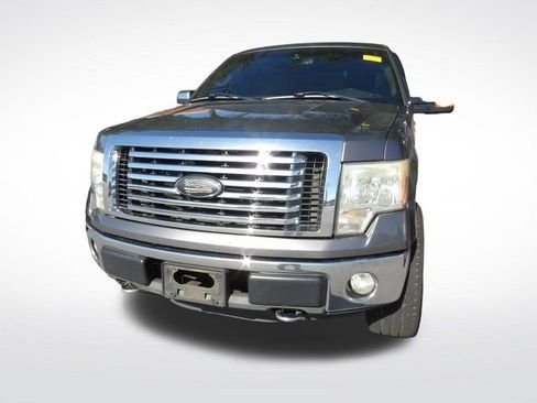 Used 2011 Ford F150 XLT w/ XLT Chrome Pkg AWD/4WD image 4