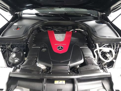 Certified 2017 Mercedes-Benz GLC 43 AMG 4MATIC image 31