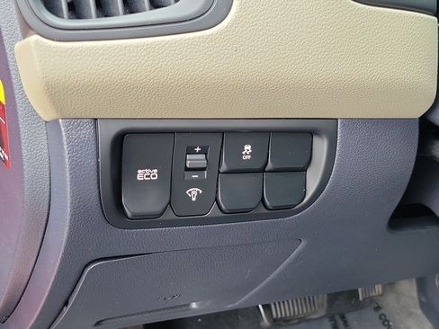 Used 2014 Kia Rio LX FWD image 17