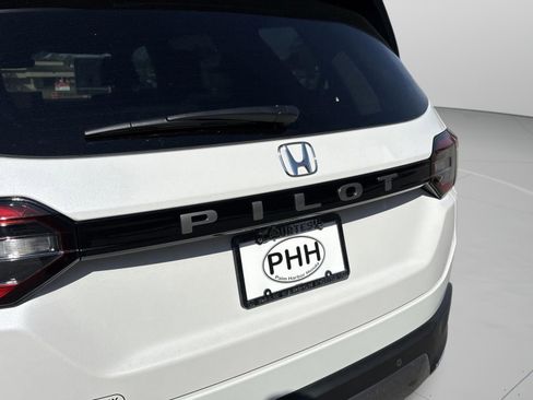 Certified 2026 Honda Pilot EX-L image 30