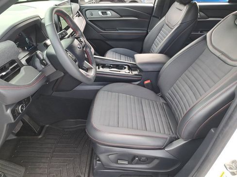 Certified 2025 Ford Explorer ST-Line w/ Premium Package image 18