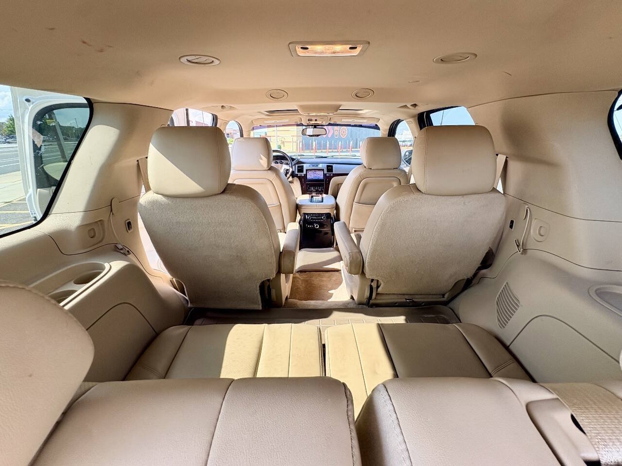 Used 2014 Cadillac Escalade Luxury AWD/4WD image 27