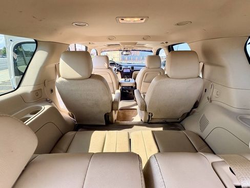Used 2014 Cadillac Escalade Luxury AWD/4WD image 27