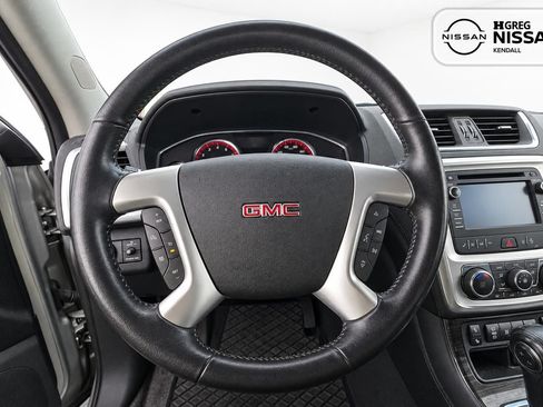 Used 2017 GMC Acadia Limited SLT FWD image 10