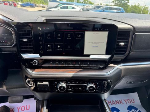 Certified 2023 GMC Sierra 1500 SLT w/ SLT Premium Plus Package image 23