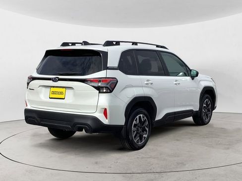 New 2026 Subaru Forester Premium AWD/4WD image 5