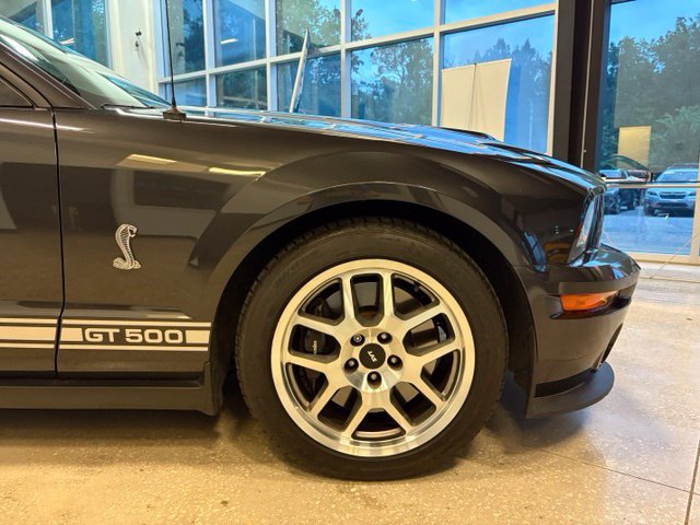 Used 2007 Ford Mustang Shelby GT500 RWD image 26