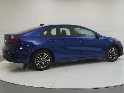 Used 2024 Kia Forte LXS image 7