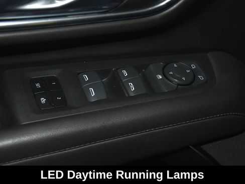 Used 2024 Chevrolet Tahoe LT AWD/4WD image 23