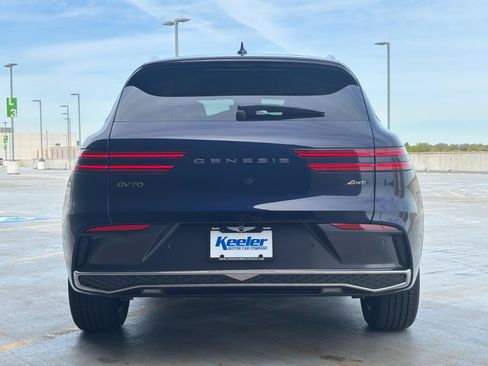 New 2026 Genesis GV70 2.5T Advanced AWD/4WD image 4
