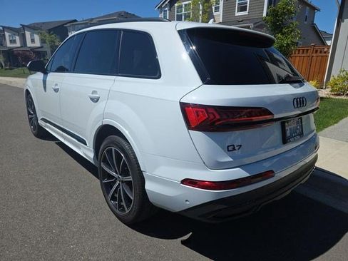 Used 2023 Audi Q7 3.0T Premium Plus w/ Premium Plus Package AWD/4WD image 6