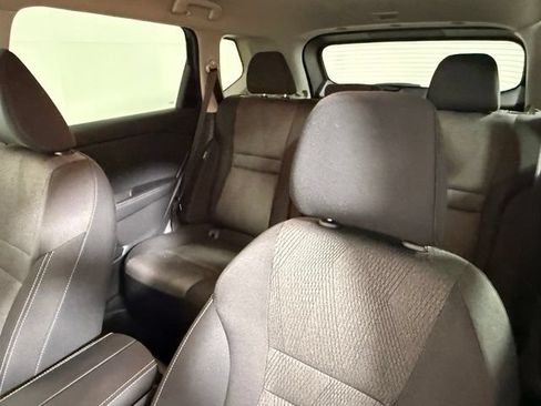 Used 2026 Nissan Rogue SV FWD image 29
