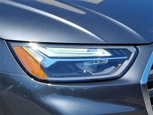 Certified 2023 Audi Q5 2.0T Premium Plus w/ Premium Plus Package image 9