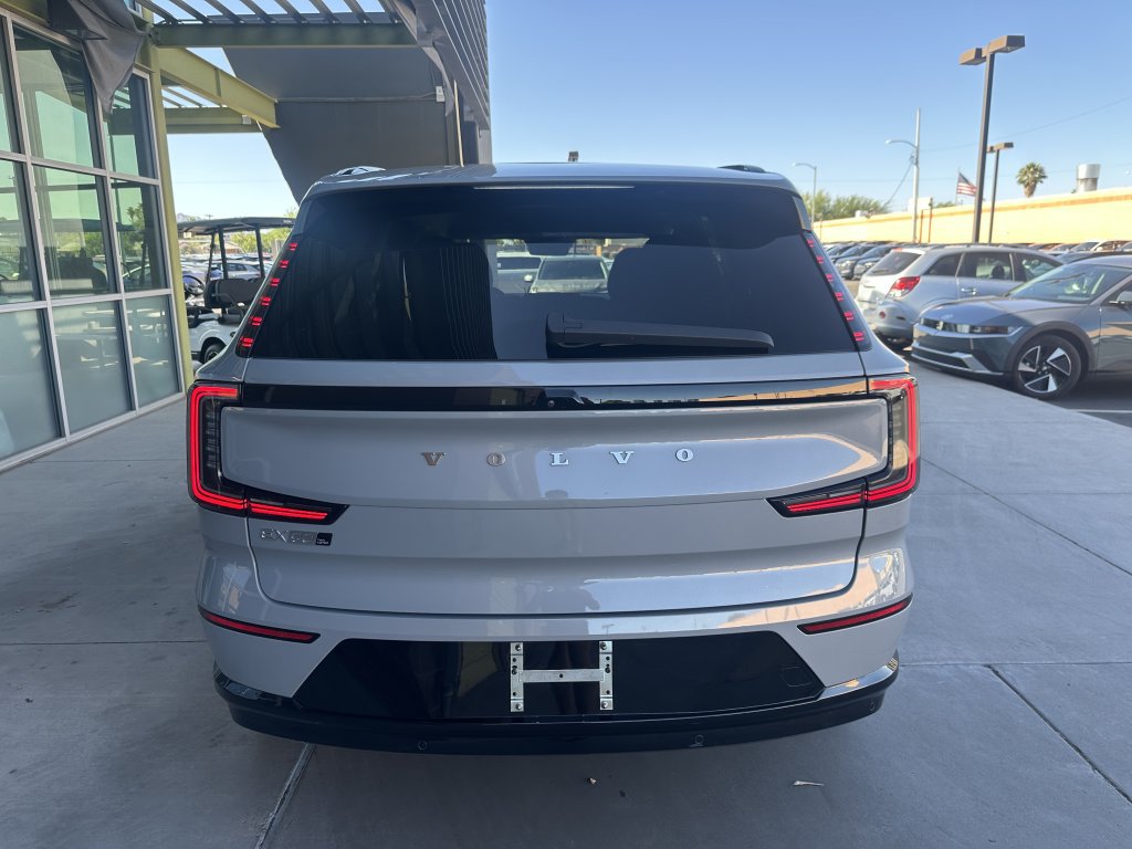 Used 2025 Volvo EX90 Plus AWD/4WD image 12